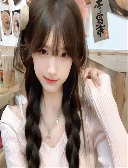 张雨绮晒自拍撒娇_是男人就强吻_女子面试被说漂亮女人不可靠